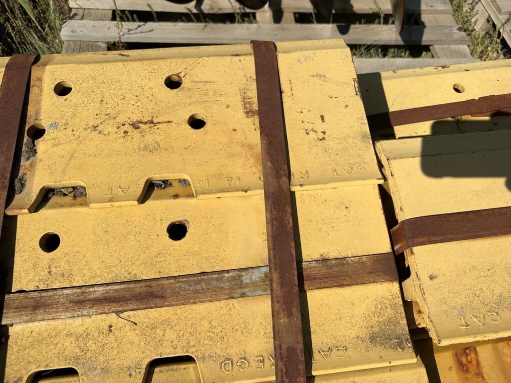 CATERPILLAR D7R D8N TRACK PADS DOZER