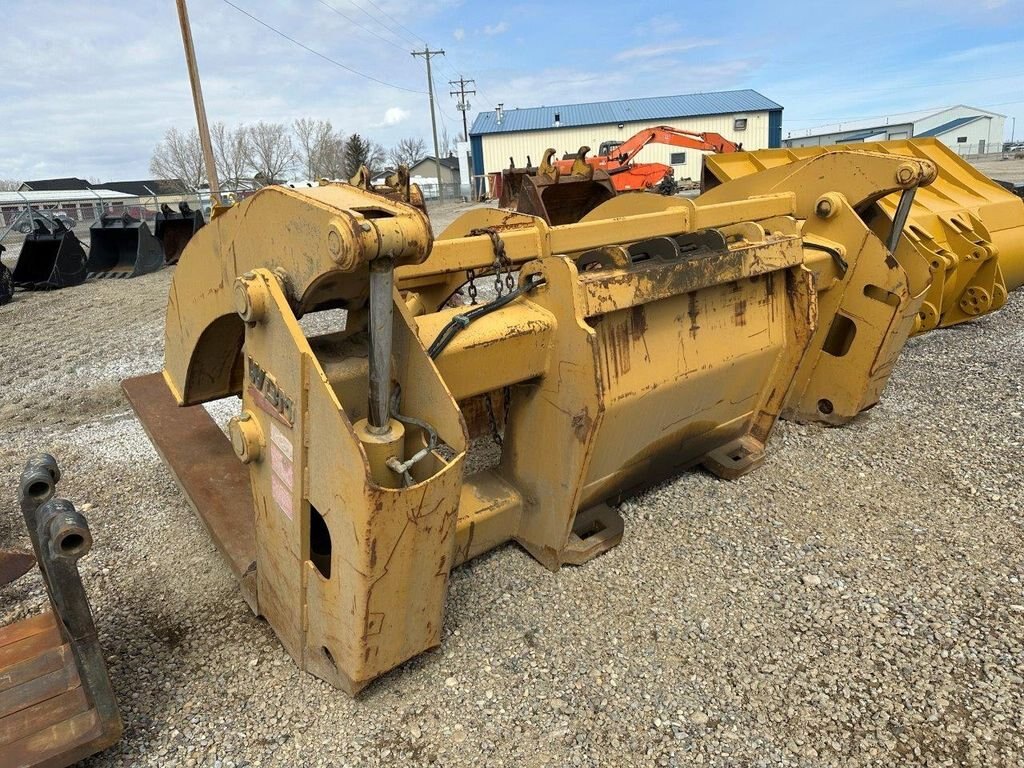 WBM CAT 988H WHEEL LOADER PIPE GRAPPLE