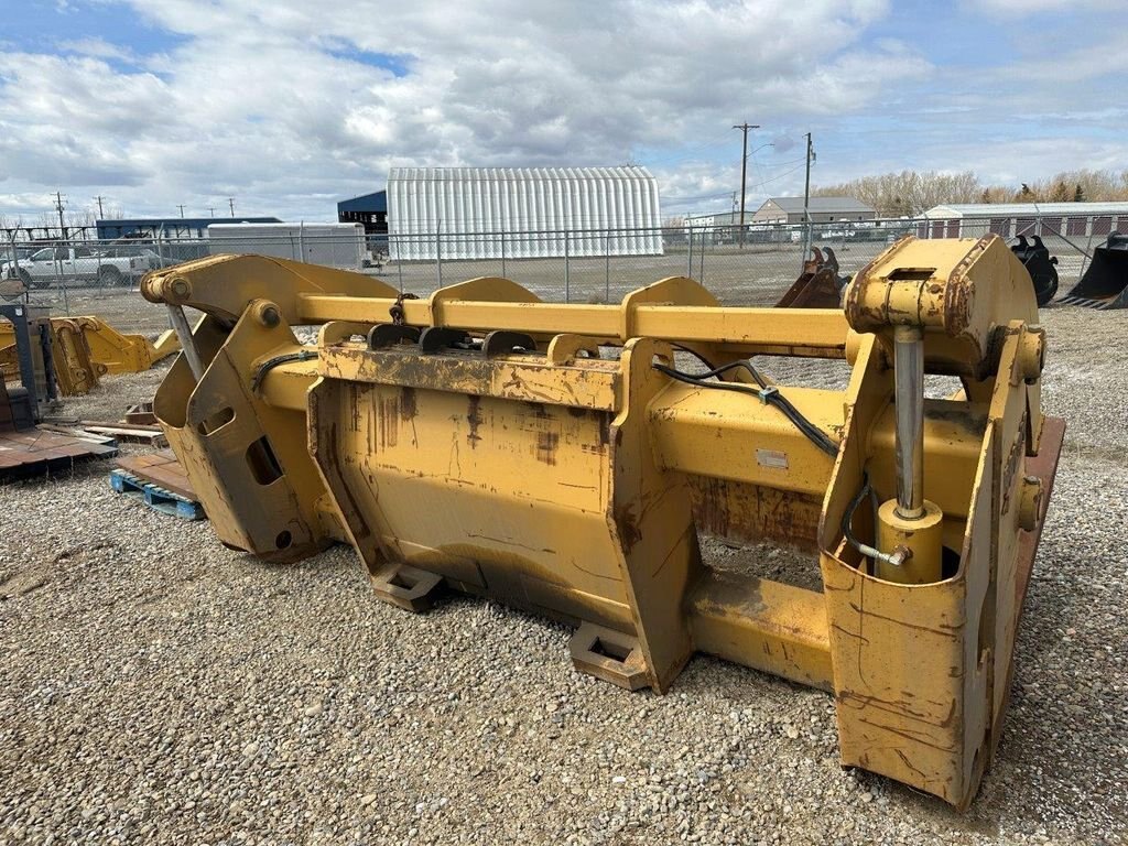 WBM CAT 988H WHEEL LOADER PIPE GRAPPLE