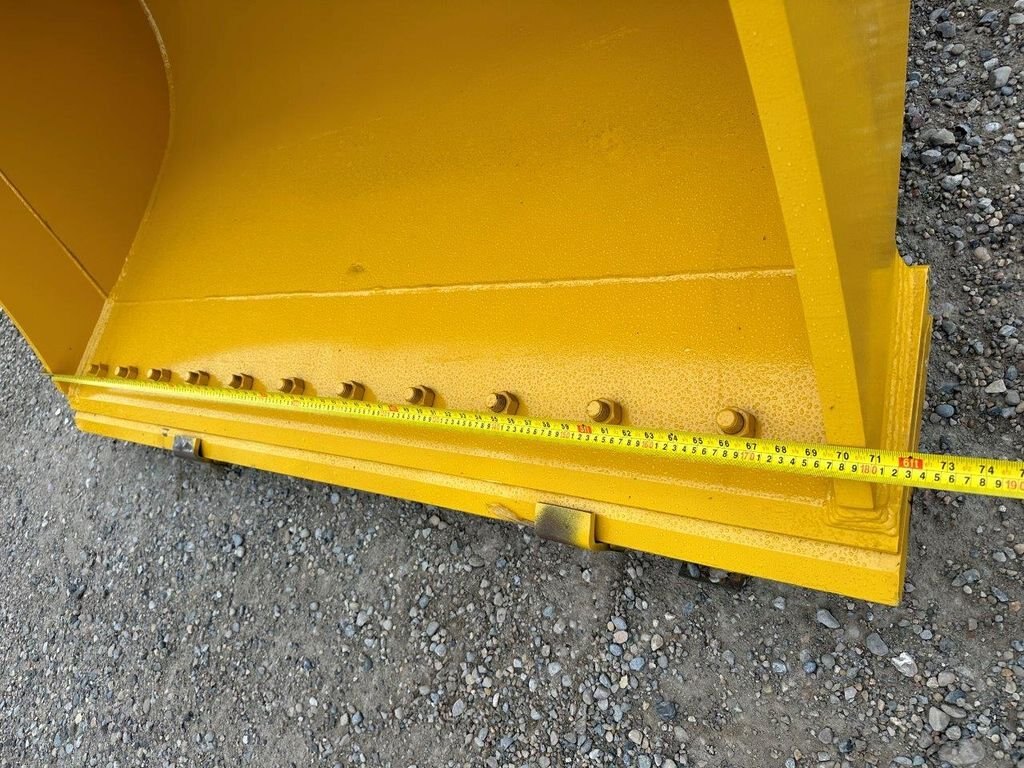 2023 300 SERIES 72 HYDRAULIC EXCAVATOR TWIST BUCKET