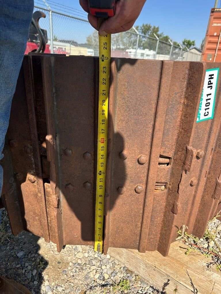 DEERE 450J DOZER TRACK GROUP