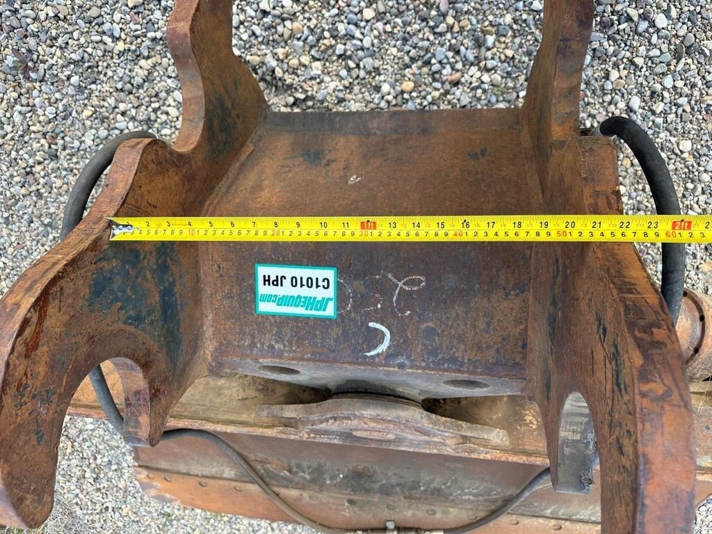 WBM 250 SERIES EXCAVATOR CHUCK BLADE