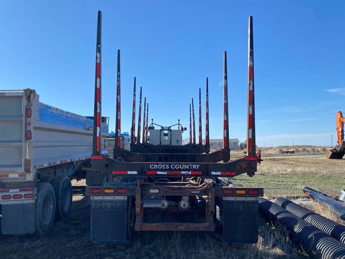 2004 Peterbilt 378 Logging Truck and Trailer 8496 AS