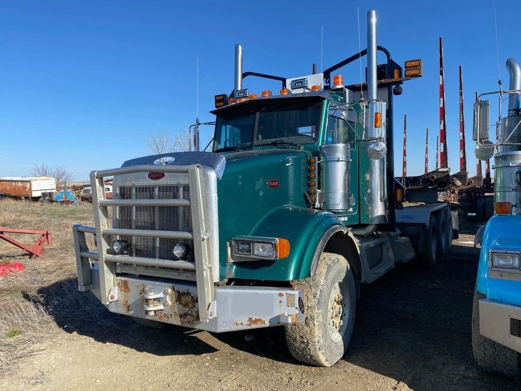 2004 Peterbilt 378 Logging Truck and Trailer 8496 AS