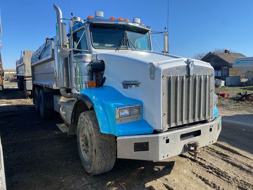 1997 Kenworth T800 Tandem Gravel Truck #8495 AS