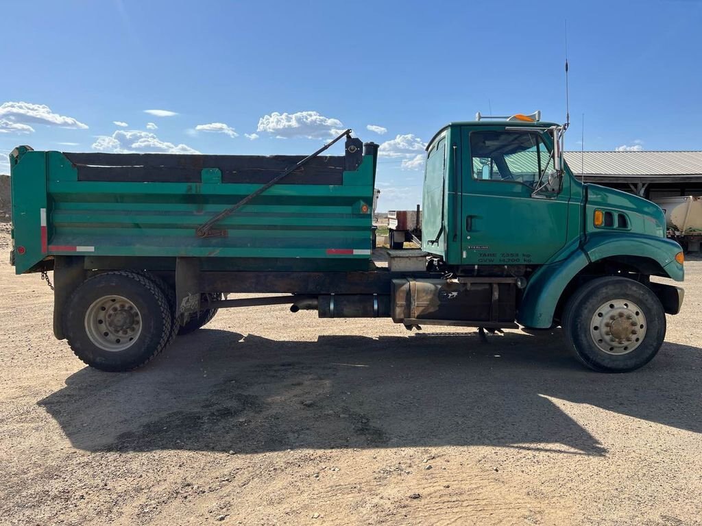 2000 Sterling Acterra Single Axle Dump Truck with CAT 3126 #7252 JF