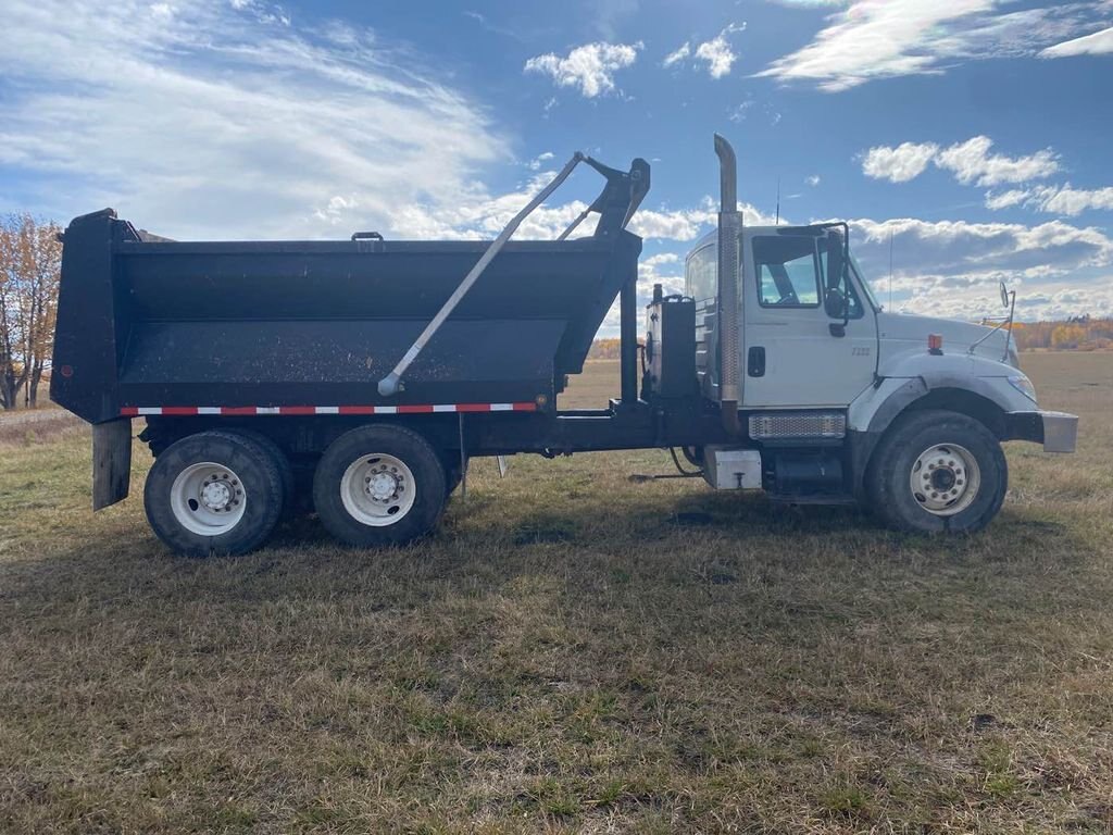 2007 International 7500 SB Gravel Truck #7911 AS