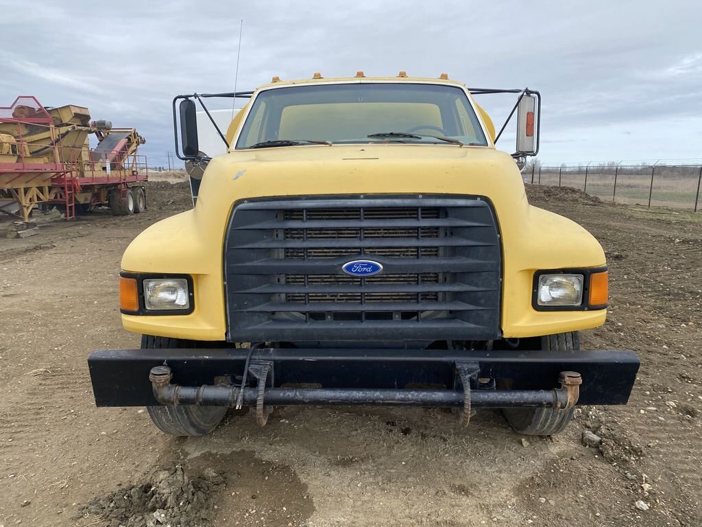 1997 F800 Ford Water Truck 1800 Gallons #8314 BP