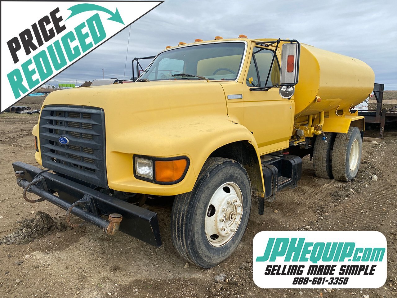 1997 F800 Ford Water Truck 1800 Gallons - #8314 BP