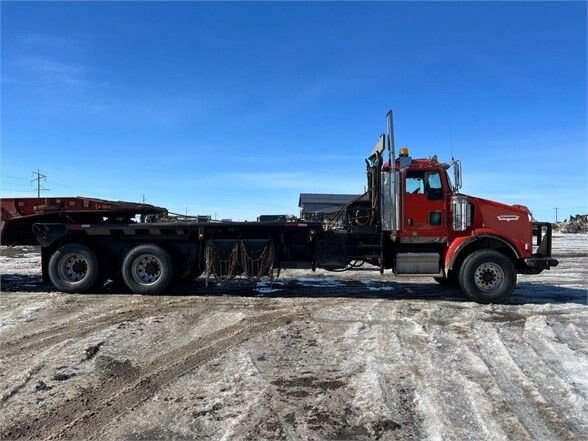 2006 Kenworth T800B Tandem Axle Bed Truck with Winch #7114 JF