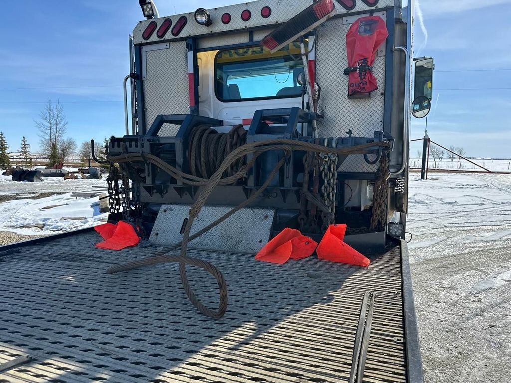 2005 Western Star Tri Axle Winch Truck #7138 AS