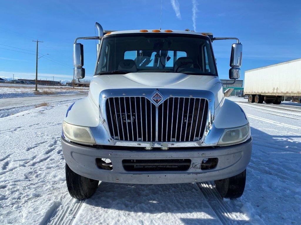 2005 International 4300 Knuckle Boom Truck #8250 BP