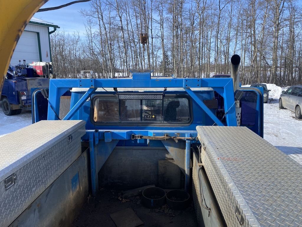 1998 International 4700 Service Truck and Crane #8382 AS