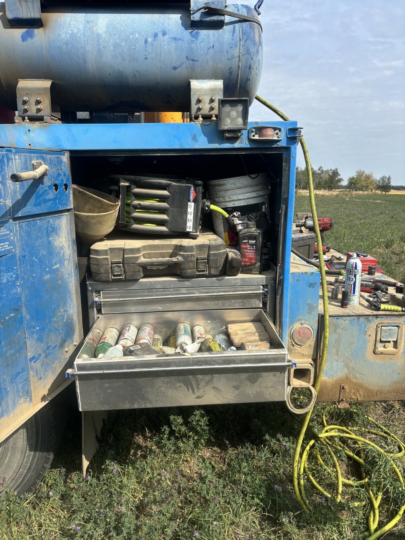 1998 International 4700 Service Truck and Crane #8382 AS