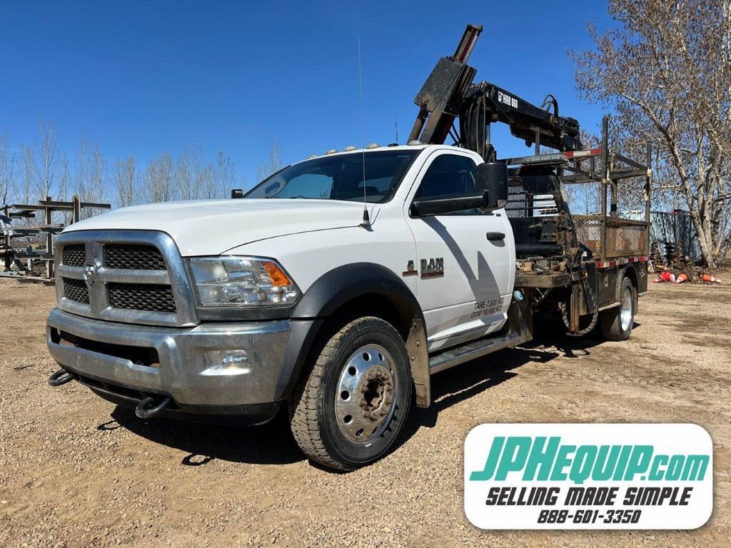 2014 Dodge RAM 5500 HD SLT Picker and Post Driving Truck LOW KMs - #8533 JF