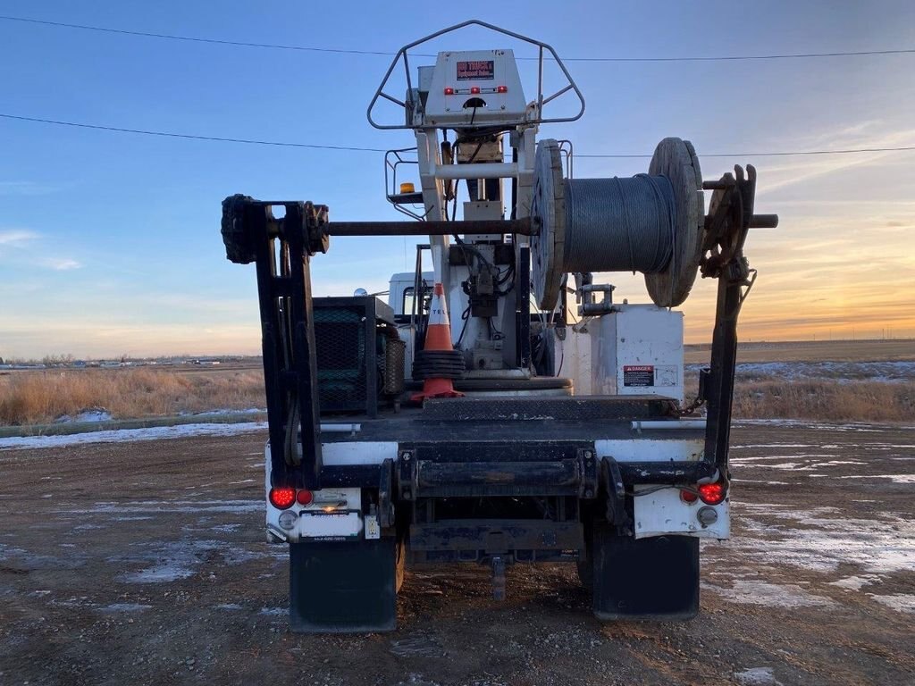 2000 Freightliner FL70 Boom Truck #8171 BP