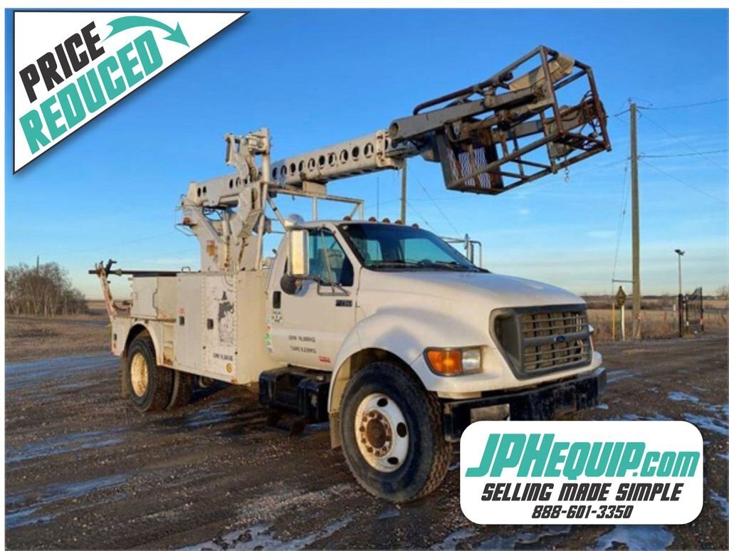 2000 Ford F-750 Super Duty Bucket Truck - #8170 BP