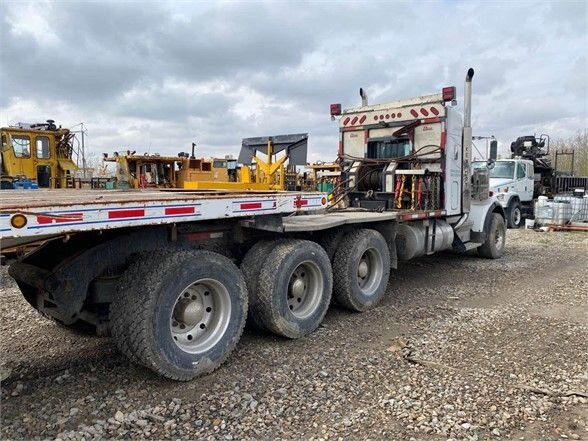 2006 Kenworth Kenworth T800 Tri axle Winch Truck #6268 AS