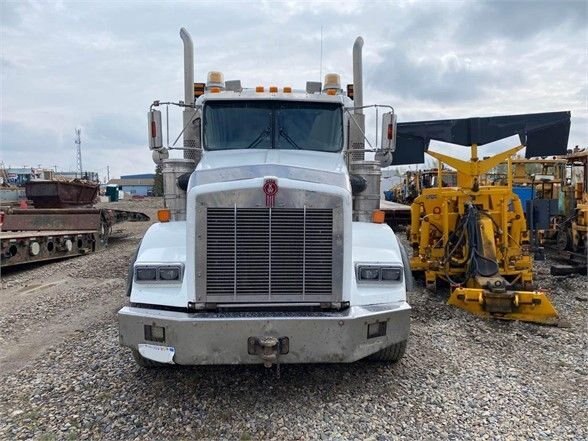 2006 Kenworth Kenworth T800 Tri axle Winch Truck #6268 AS