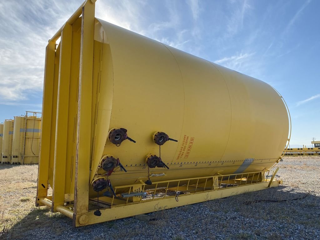 Remo 400 Barrel Tank 17 Available @ $22,000 Per Tank 400 Barrel Acid Tank, 400 Barrell Fuel Storage Tank, 400 Barrell Hydrocarbon Tank, 400 Barrell Diesel Fuel #8385 BP