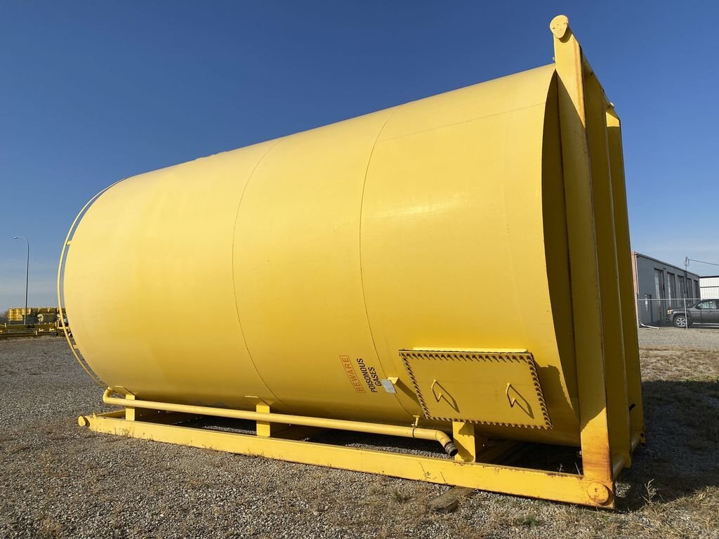 Remo 400 Barrel Tank 17 Available @ $22,000 Per Tank 400 Barrel Acid Tank, 400 Barrell Fuel Storage Tank, 400 Barrell Hydrocarbon Tank, 400 Barrell Diesel Fuel #8385 BP