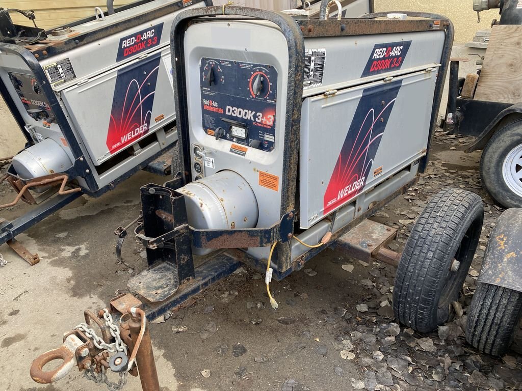 2011 Red D Arc D300K3+3 Welder