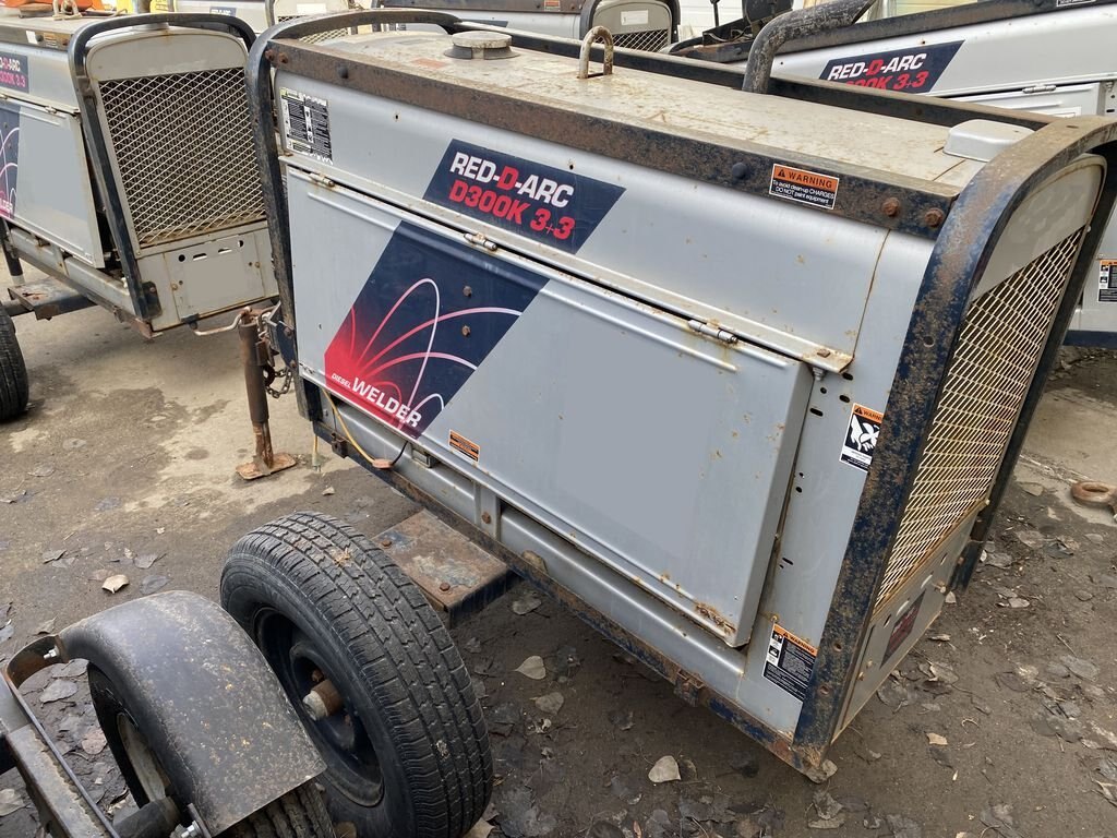 2011 Red D Arc D300K3+3 Welder