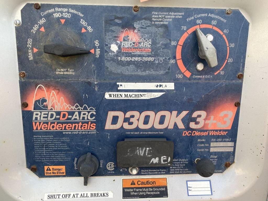 2010 Red D Arc D300K3+3 Welder