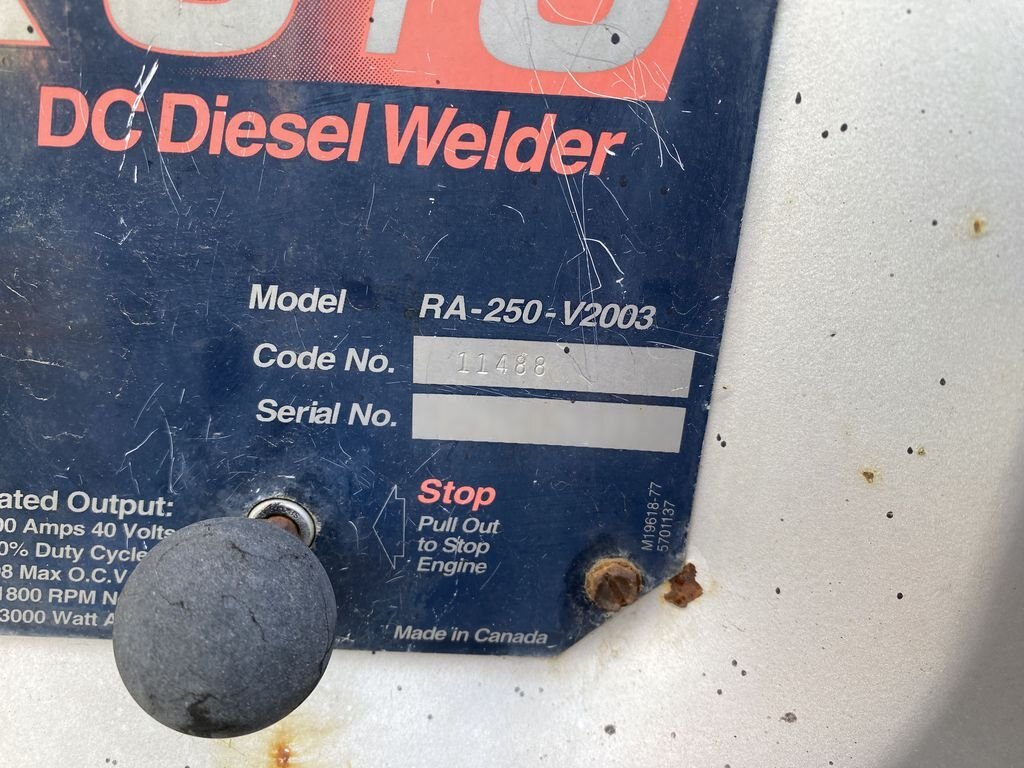 2010 Red D Arc D300K3+3 Welder