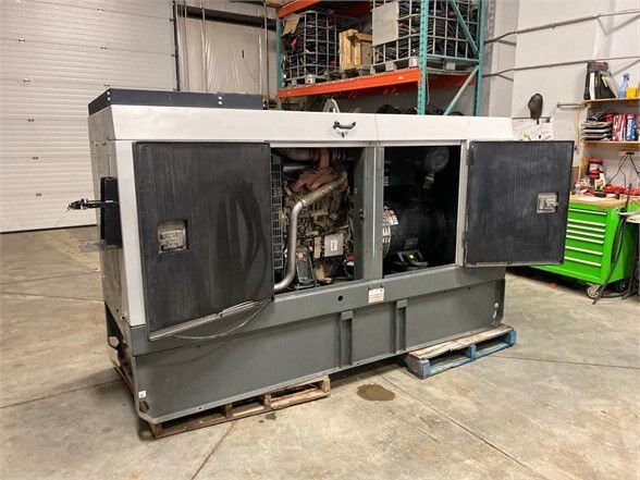 2011 Wacker Neuson G100 80kW Skid Mount Generator