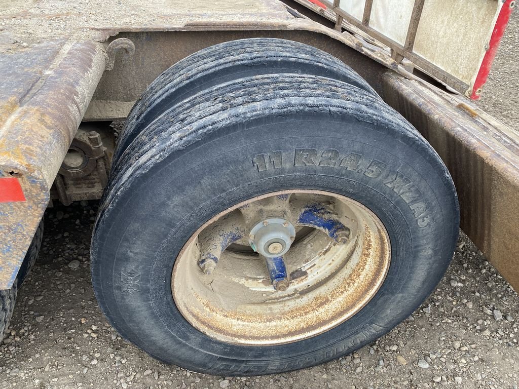 1972 Willock Step Deck Trailer with Beavertail #8560 BP