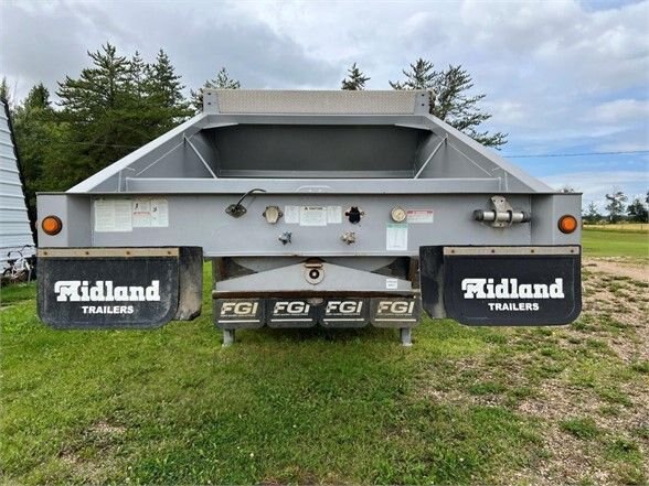 2014 Midland MX3000 Belly Dump Trailer in Excellent Condition #7671 JF