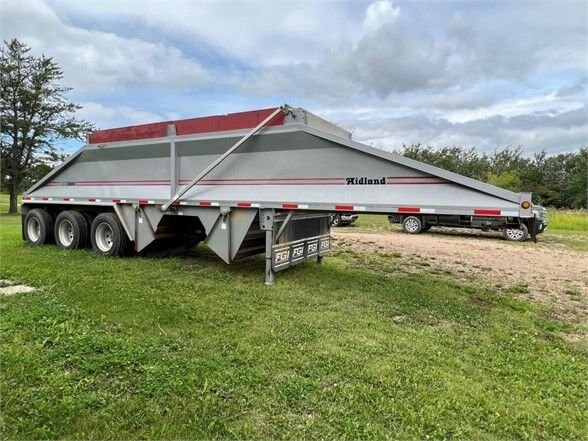 2014 Midland MX3000 Belly Dump Trailer in Excellent Condition #7671 JF