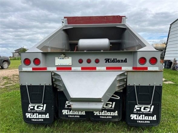 2014 Midland MX3000 Belly Dump Trailer in Excellent Condition #7671 JF