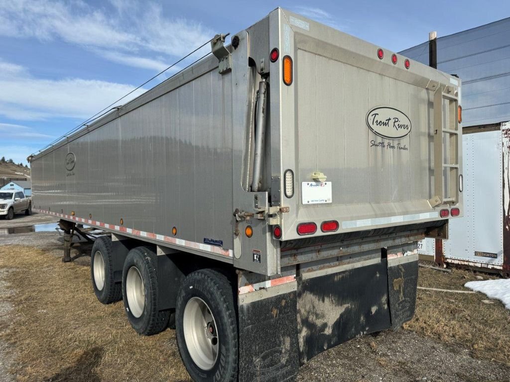 2011 Trout River Walking Floor Trailer