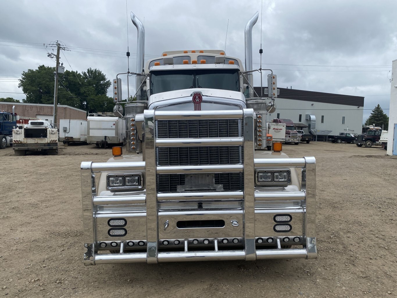 2007 Kenworth W900B Heavy Truck with Sleeper #8786 BP