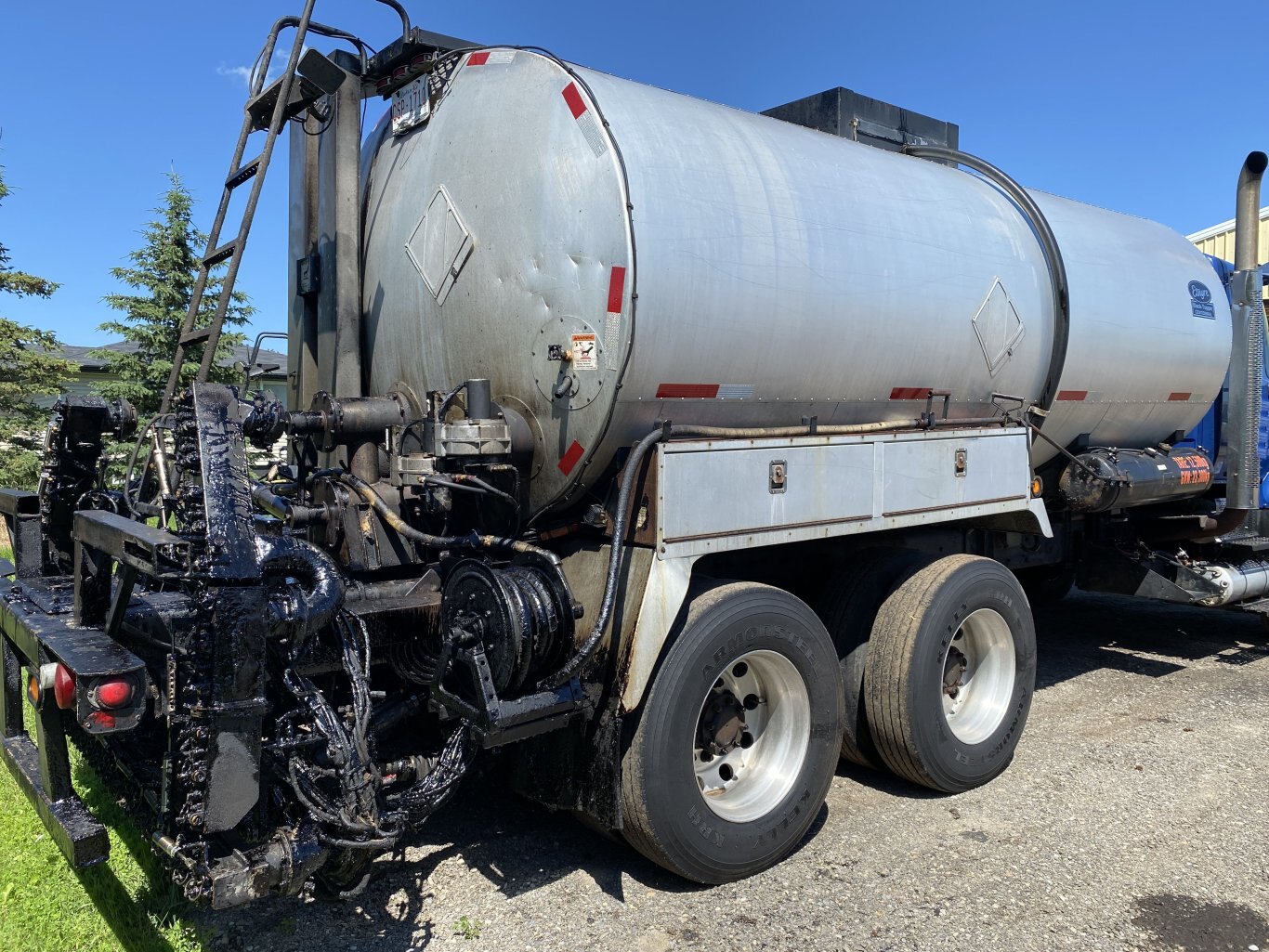 2007 International 7600 Asphalt Distributor Truck 3,800 Gallons #8799 BP