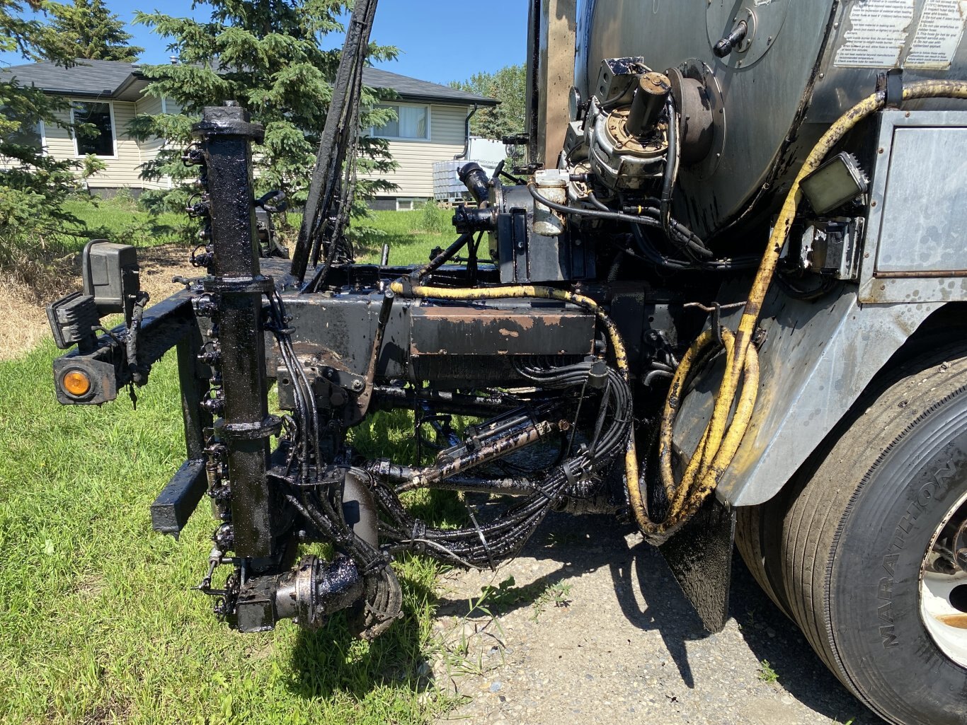 2010 Freightliner M2 Asphalt Distributor Truck 2,000 U.S. Gallons #8800 BP