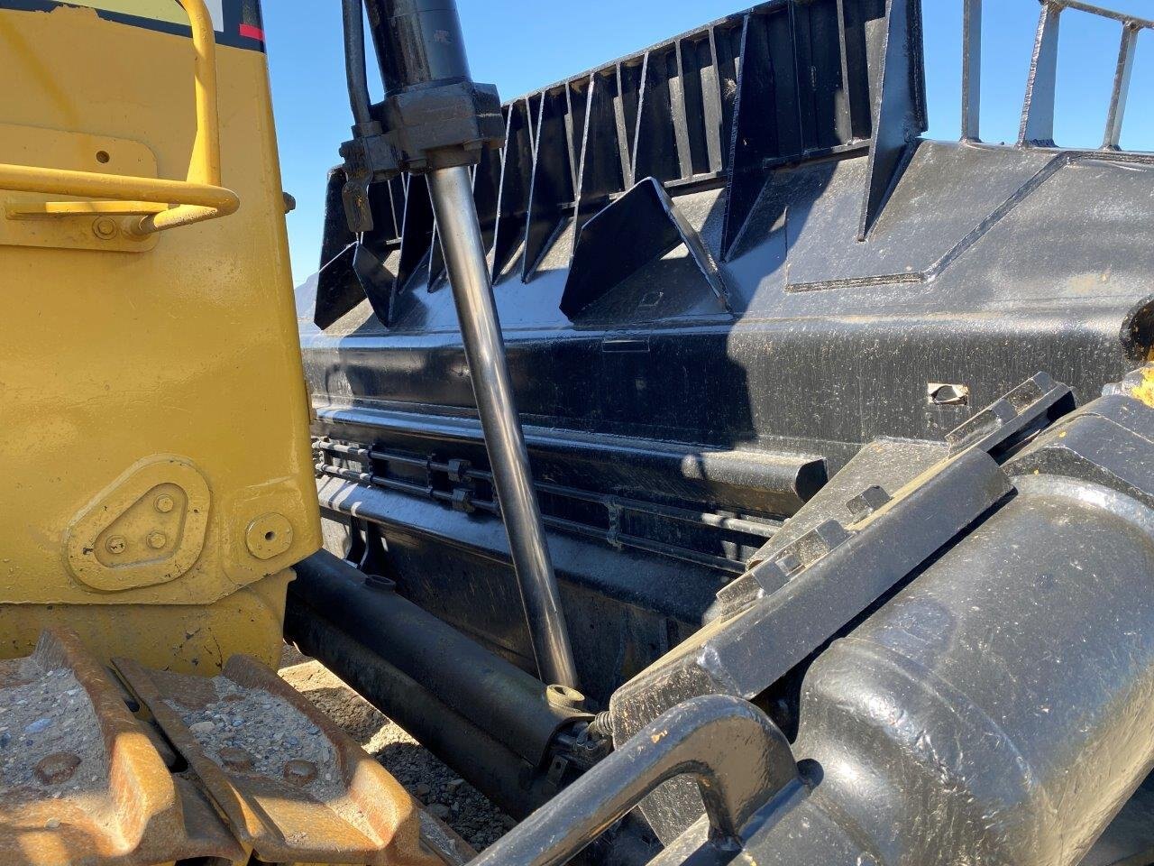 1997 Caterpillar D10R Dozer with 17ft U Dozer Blade #8687 BP