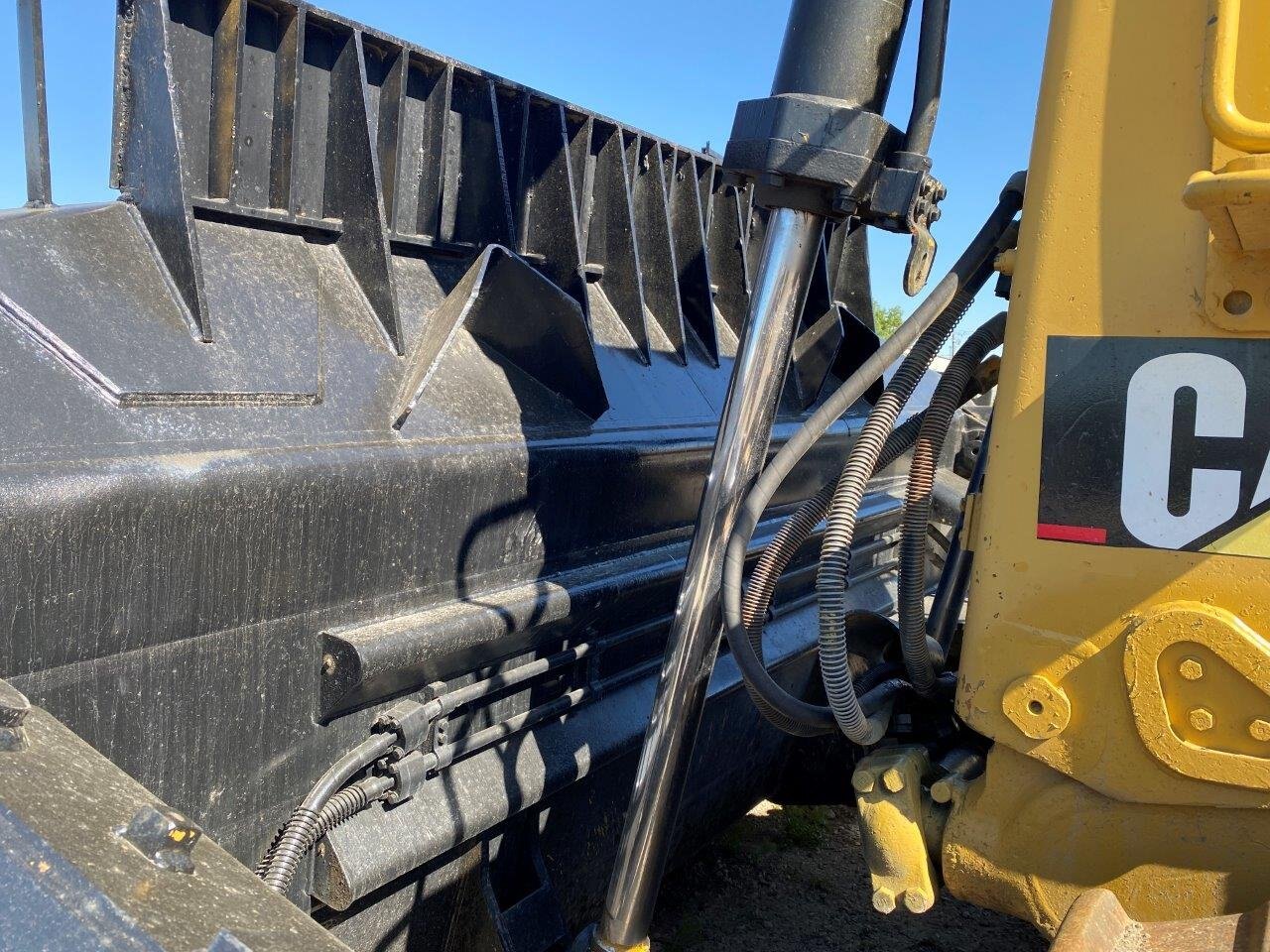 1997 Caterpillar D10R Dozer with 17ft U Dozer Blade #8687 BP