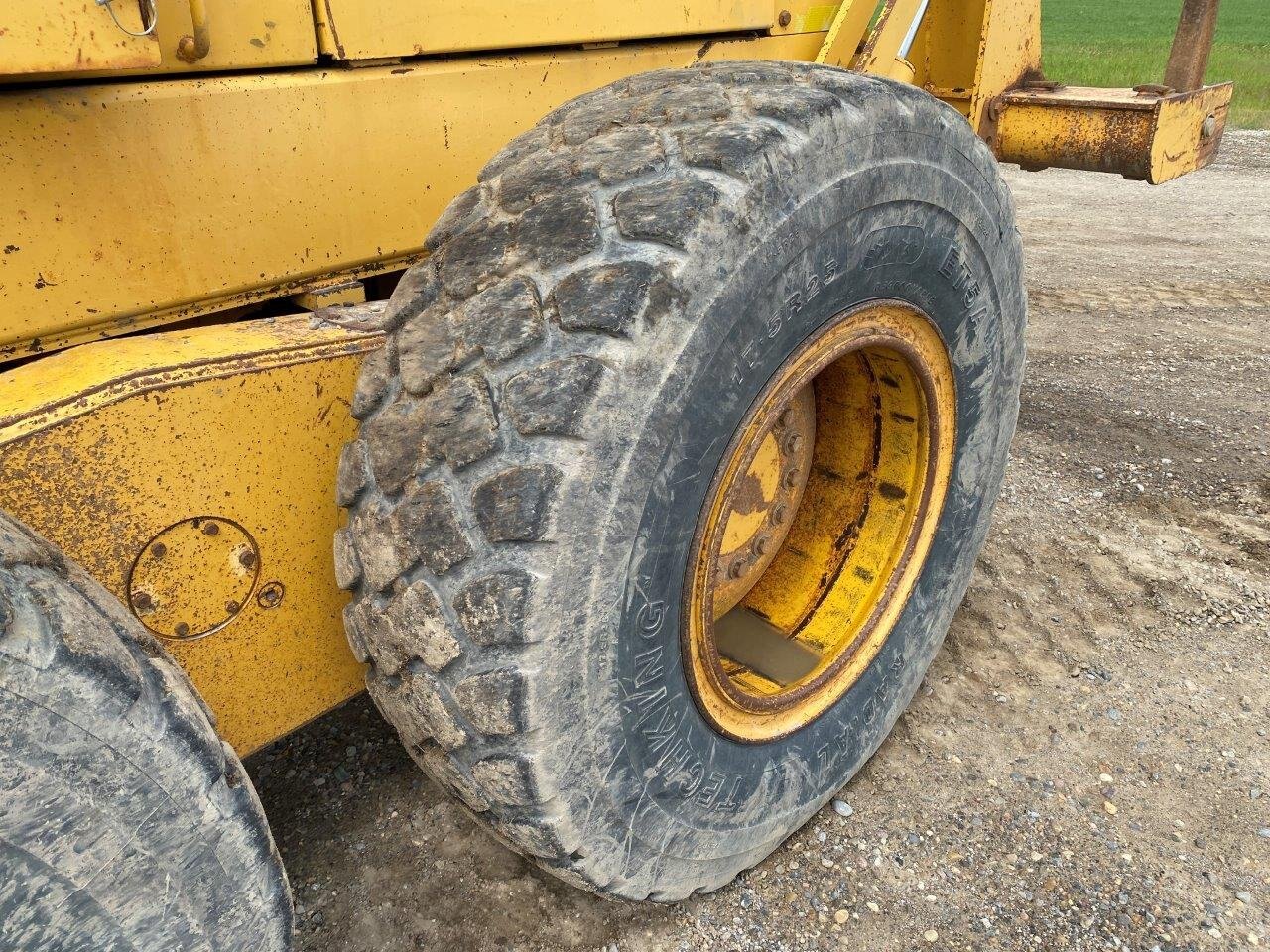 2003 Deere 772CH II Motor Grader 6WD with 12ft Snow Wing #8748 BP