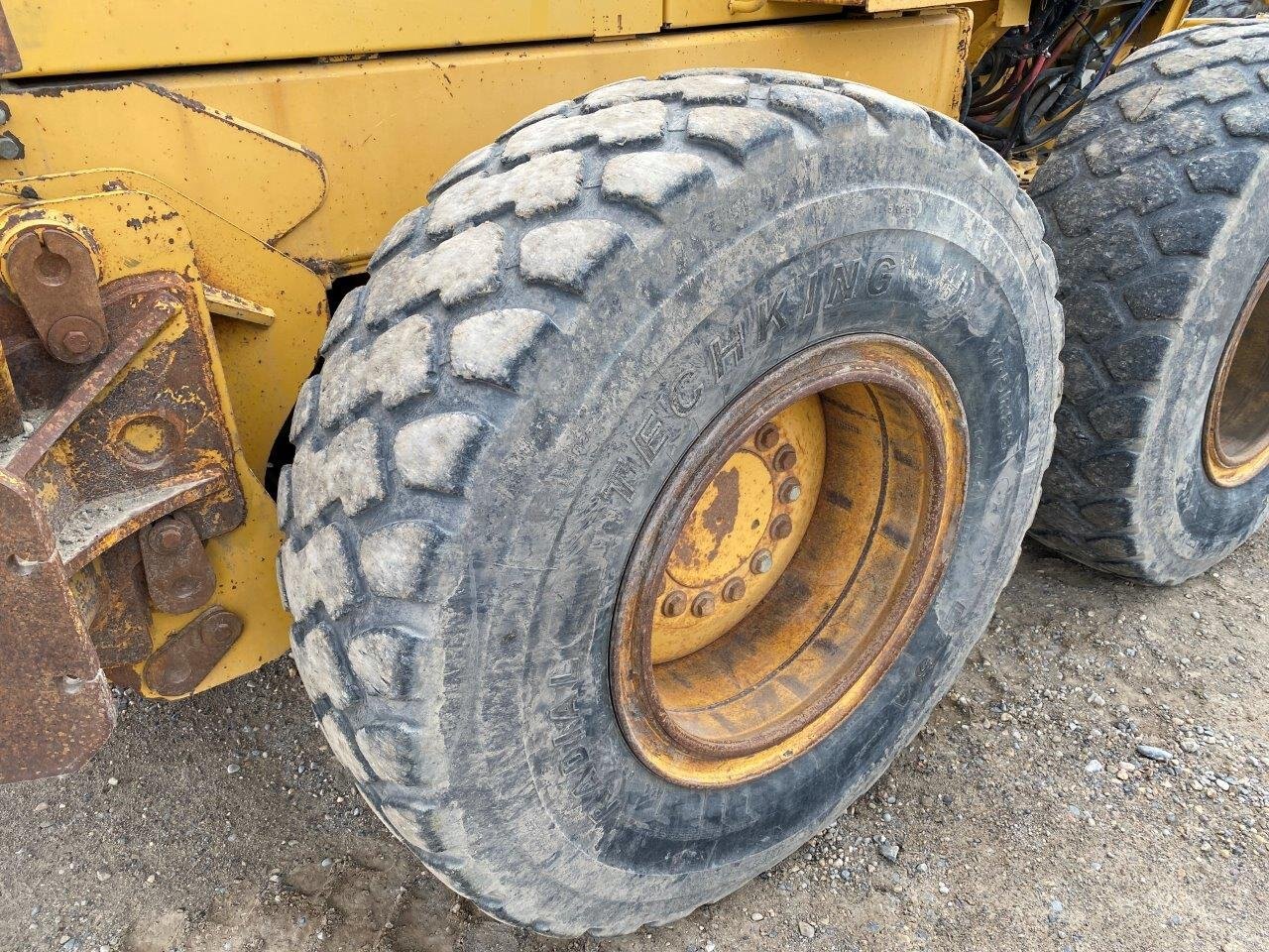 2003 Deere 772CH II Motor Grader 6WD with 12ft Snow Wing #8748 BP