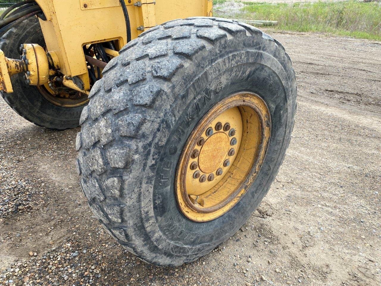 2003 Deere 772CH II Motor Grader 6WD with 12ft Snow Wing #8748 BP