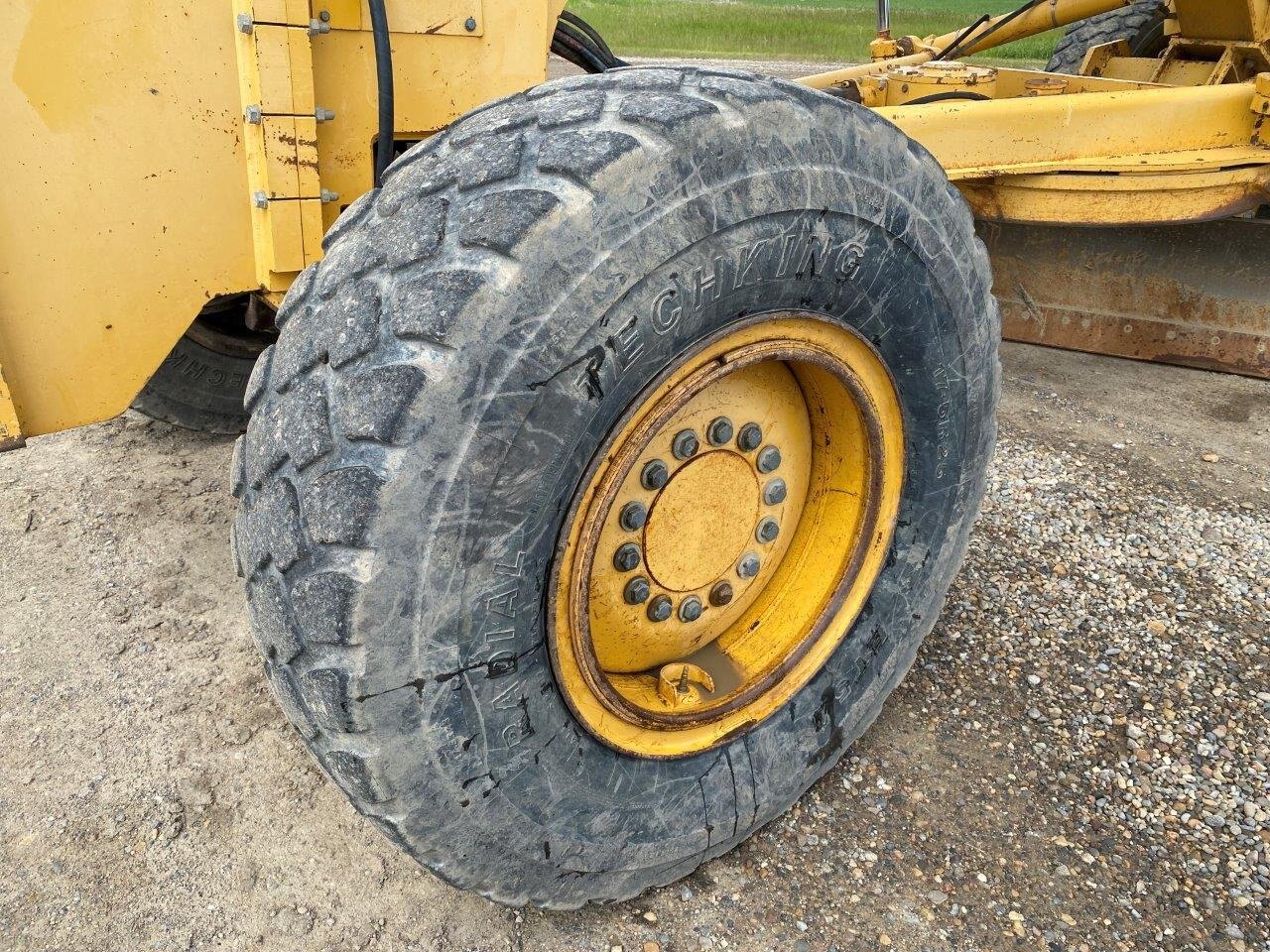 2003 Deere 772CH II Motor Grader 6WD with 12ft Snow Wing #8748 BP