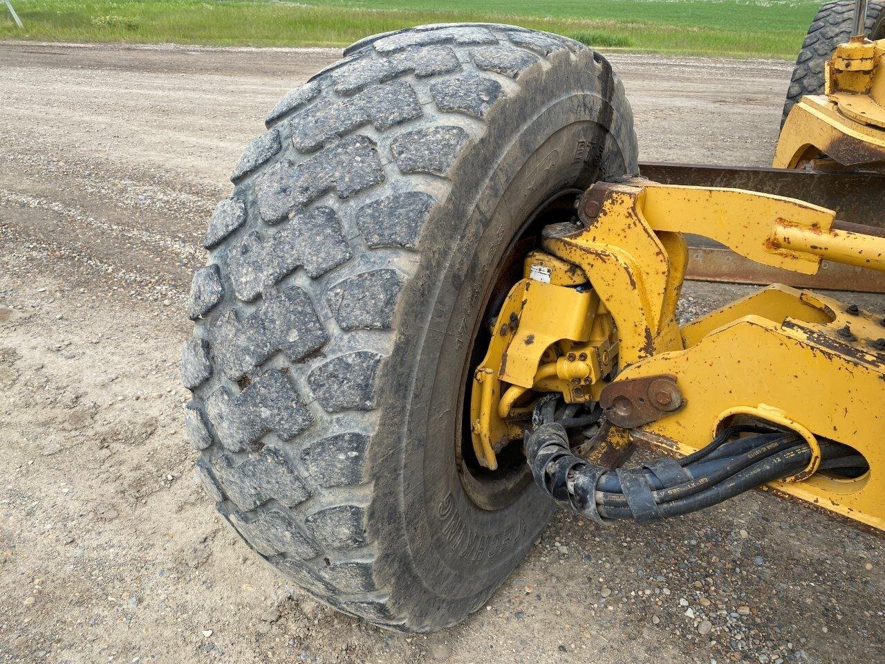 2003 Deere 772CH II Motor Grader 6WD with 12ft Snow Wing #8748 BP