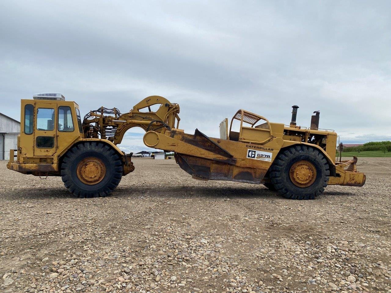 1984 CATERPILLAR 627B Motor Scraper #8699 BP