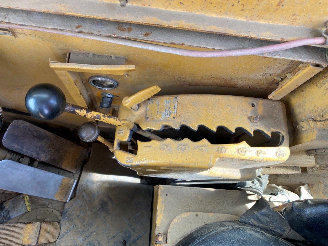 1984 CATERPILLAR 627B Motor Scraper #8699 BP