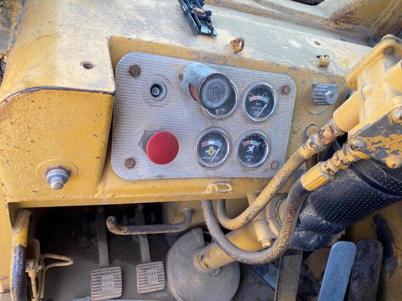 1984 CATERPILLAR 627B Motor Scraper #8699 BP