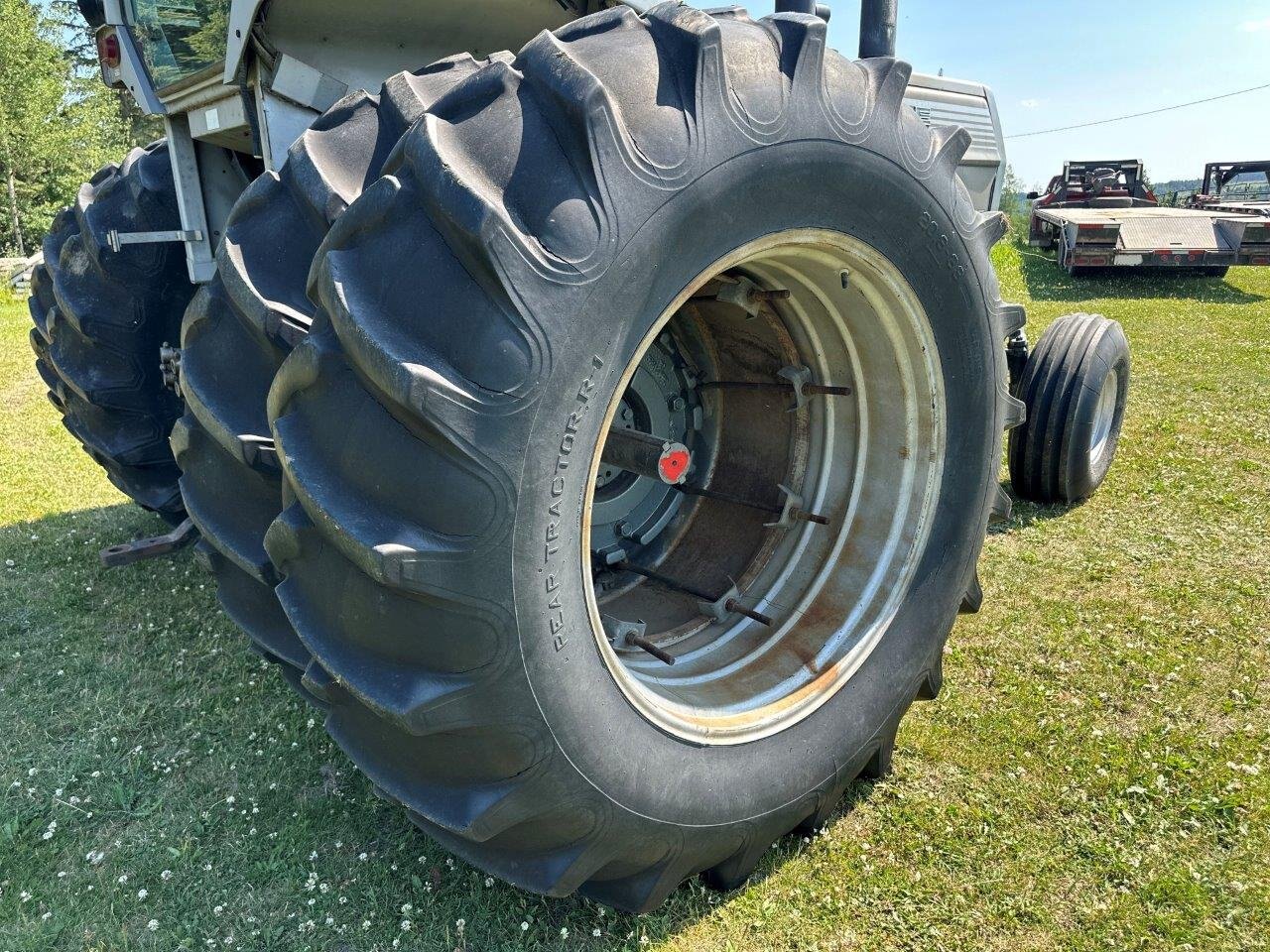 1980 WHITE Tractor Co. 2 155 Field Boss Series Farm Tractor #8826 JA