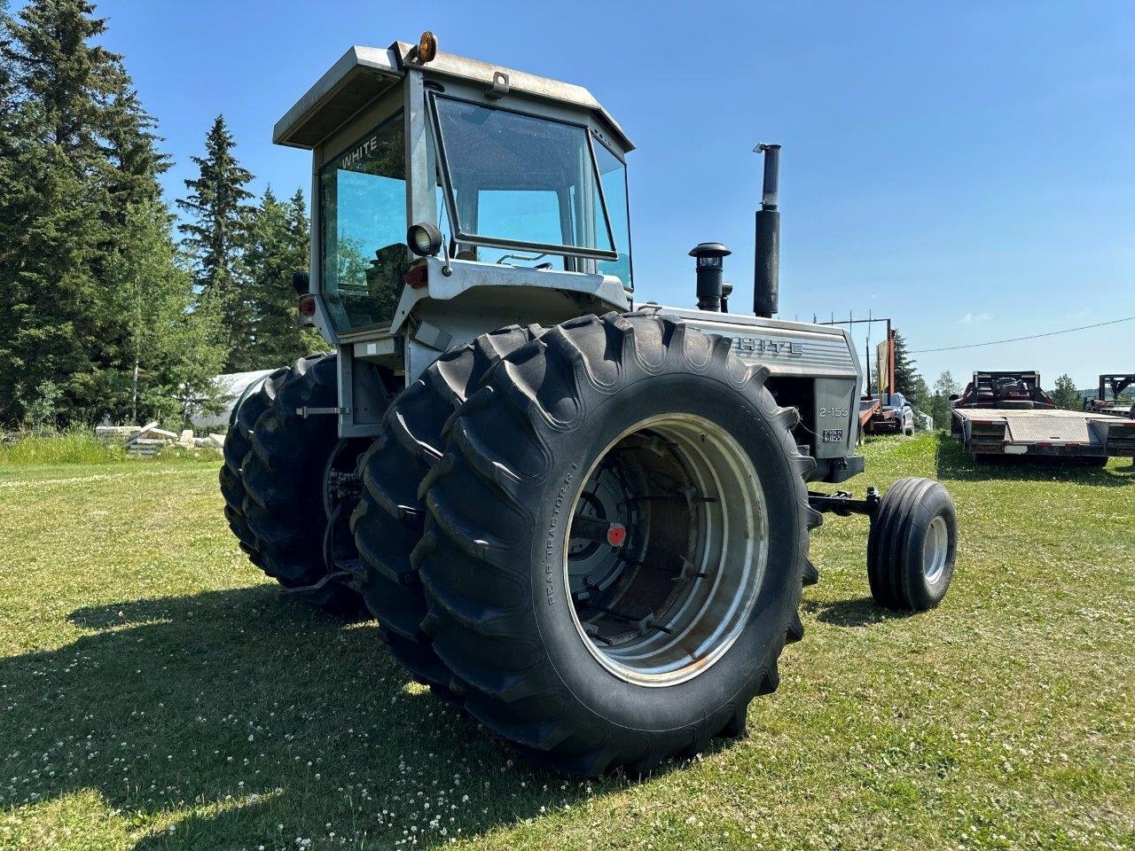 1980 WHITE Tractor Co. 2 155 Field Boss Series Farm Tractor #8826 JA